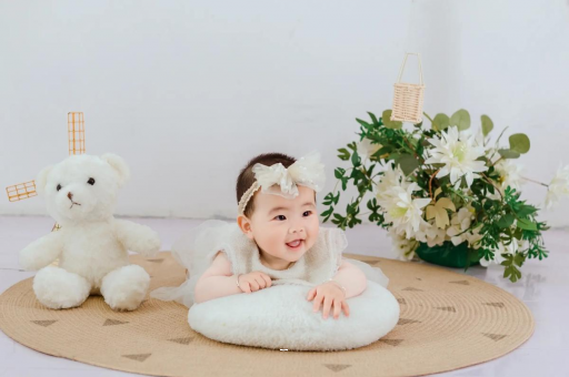 赤壁宝宝多久会抬头